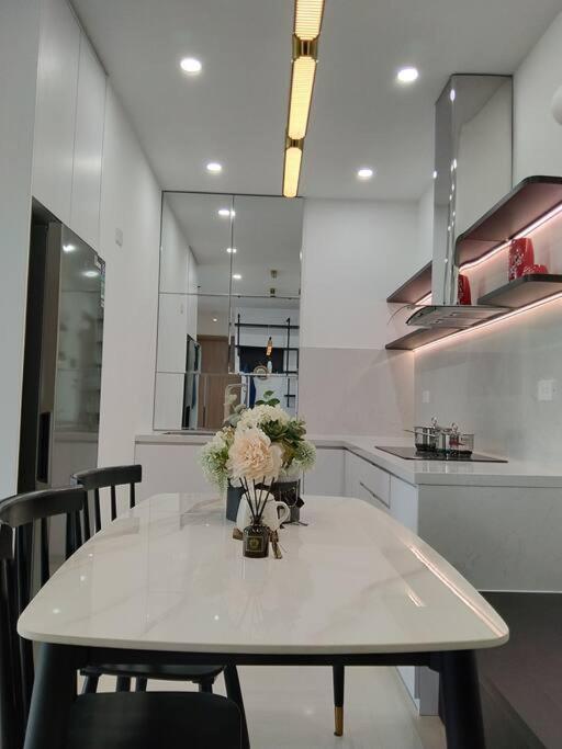 Love Home-Luxuryapart 2Bed-Pool&Sunrise View-5'Trang Tien Hue Exterior photo