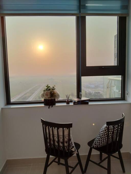 Love Home-Luxuryapart 2Bed-Pool&Sunrise View-5'Trang Tien Hue Exterior photo
